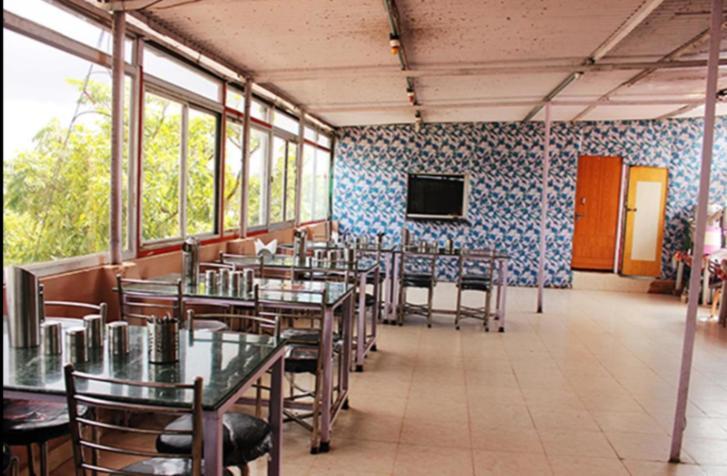 Hotel Abhimanyu Pachmarhī Extérieur photo
